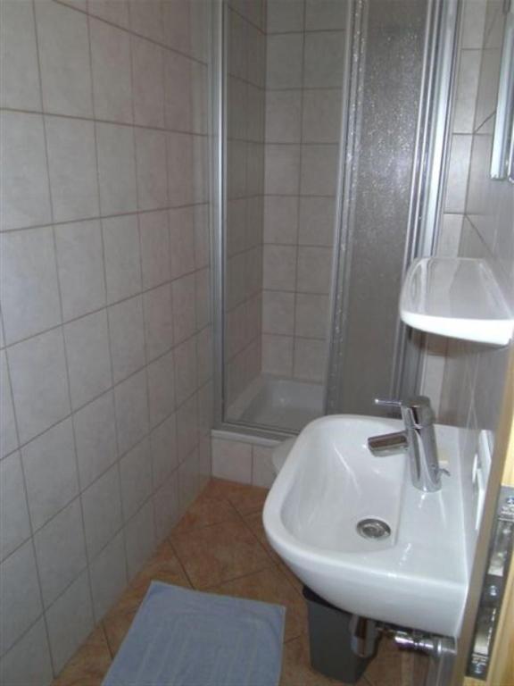Ferienwohnung Kirchbruecke ミーダース 部屋 写真